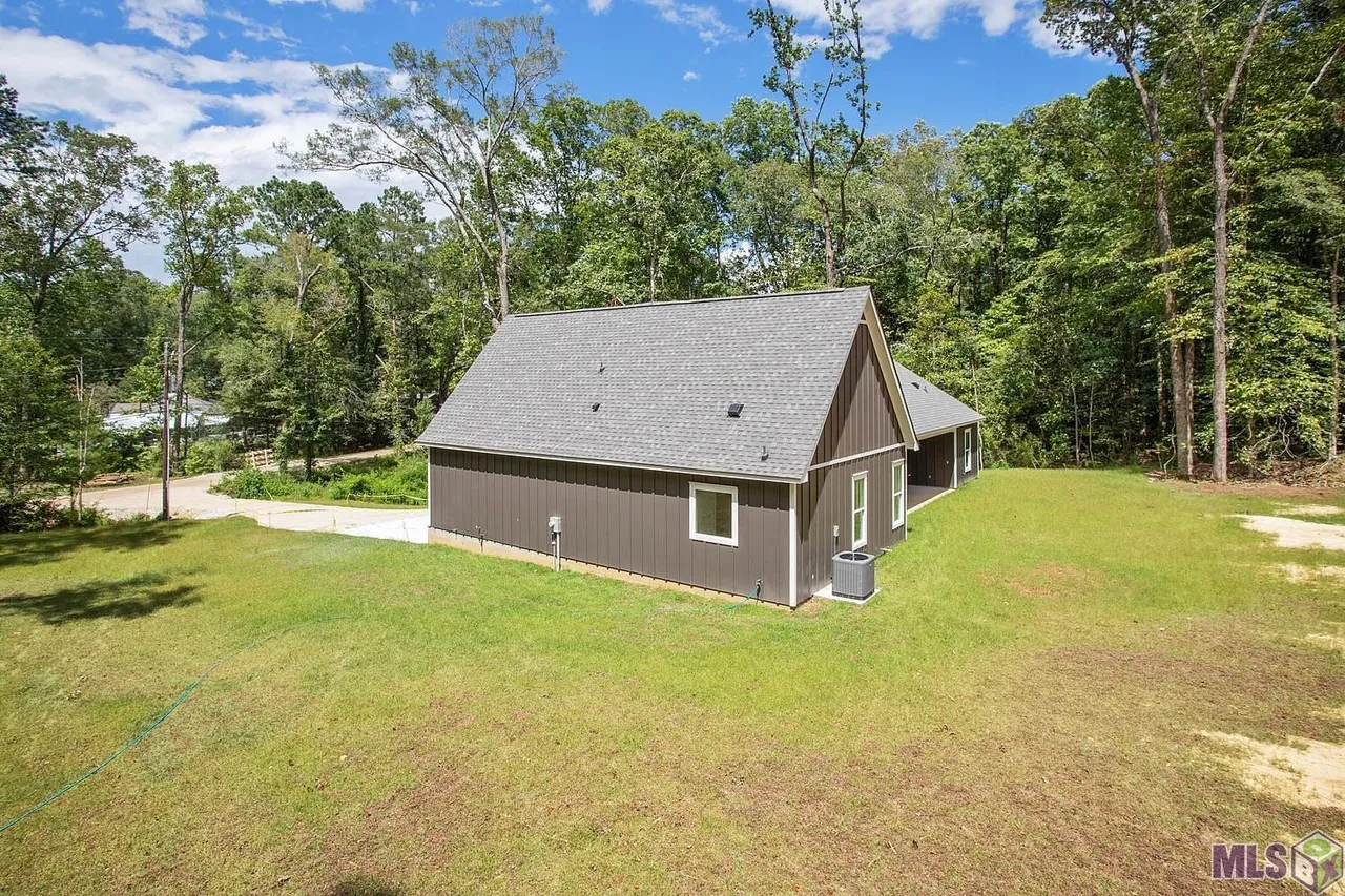 Minature Rd - Image 6